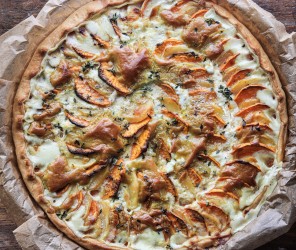 Veganer Kartoffel-Mix Tarte in ''No-Sahnesosse''